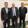 Bei der Amtsübergabe: (von links) Regierungsdirektor Roland Retzbach, Ministerialdirektor Frank Arloth, Regierungsdirektor Marc Döschl.