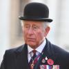 Wird er je König? Man könnte meinen, dass Prinz Charles auf diesem Foto zweifelnd darüber nachdenkt. Immerhin wird der Sohn von Königin Elisabeth am 14. November 70 Jahre alt. 