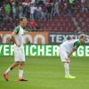 FCA / FC Augsburg - Union Berlin  1:1
in der WWK Arena in Augsburg.
Bild: Ulrich Wagner
Stephan Lichtsteiner, Tin Jedvaj und Rani Khedira