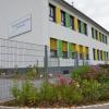 Die Lindenschule für Kinder der ersten bis vierten Klasse in Bellenberg wurde erst bedarfsgerecht saniert und ist - momentan jedenfalls - schon wieder zu klein.