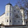 Holzhausen macht sich hübsch für den Bezirksentscheid zu „Unser Dorf hat Zukunft – Unser Dorf soll schöner werden“. Unser Foto zeigt Schloss Rudolfshausen. 