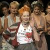 Vivienne Westwood auf einer Modenschau im Jahr 2006 in Paris.