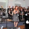 Die Bigband „Jazz Spätzla“ der Musikschule Offingen wusste bei ihrem Konzert im Rittersaal von Schloss Höchstädt musikalisch zu überzeugen. Das Publikum belohnte die Musikerinnen und Musiker mit tosendem Beifall.  
