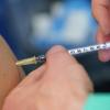 Ärztevertreter beklagen: Das Impftempo im Landkreis könnte wesentlich höher sein.  	