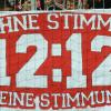 Fußball-Fans machen gegen das Sicherheitskonzept Stimmung. 