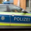 Die Polizei löste ein Trinkgelage am Fritz-Felsenstein-Haus in Königbsrunn auf. 