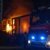 In Buchloe ist am späten Sonntagabend eine Zelthalle abgebrannt.