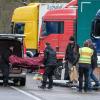 Auf einem Rastplatz bei Nürnberg ist am Sonntag die Leiche eines Lkw-Fahrers gefunden worden. Ein weiterer Mann lag mit schweren Verletzungen neben seinem Lastwagen.