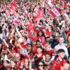 Zwei Liverpool-Fans sind in die falsche Stadt gereist - und haben deswegen ein Spiel in der Champions League verpasst.