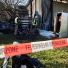 Am Stadtrand von Augsburg ist am Mittwochmorgen Feuer in einer Lagerhalle ausgebrochen. Mehrere Gasflaschen drohten zu explodieren.