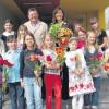 Die Kinder aus Tödtenried feierten ihre Rektorin Gudrun Strobel. 