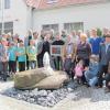 Der deutsch-französische Rathausbrunnen in Bubesheim sprudelt seit ein paar Wochen und war jetzt Ziel eines ganz besonderen Vatertagsausflugs. 