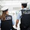 Obwohl Bayern seit kurzem eine eigene Grenzpolizei hat, will der Freistaat die Grenzkontrollen an den Flughäfen Nürnberg und Memmingen an die Bundespolizei zurückgeben.