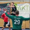 Dominic Wanie und die Handballer des TSV Friedberger meldeten sich mit einem Erfolg im Abstiegskampf zurück. 