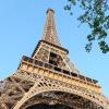 Das Wahrzeichen von Paris: der Eiffelturm.