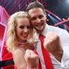 Sänger Alexander Klaws und Profitänzerin Isabel Edvardsson haben das Finale gewonnen und sind "Dancing Star" 2014 geworden.