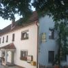  Mit dem „Grünen Baum“ in Asbach schließt das letzte Gasthaus in der Gemeinde Laugna.