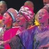 Eine farbenprächtige Show mit typisch afrikanischen Gospels zeigt „African Spirit“ mit dem Soweto Gospel Choir in der Stadthalle. 