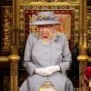 Die Queen entzieht ihrem nachgesagten Lieblingssohn die militärischen Dienstgrade.