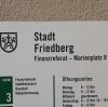 Die Stadt Friedberg muss einen neuen Finanzreferenten suchen. Amtsinhaber Wolfgang Schuß wird aus gesundheitlichen Gründen in den Ruhestand versetzt. 