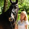 Pferde sind für die Pferdewirtin Anna-Isabella Moßburger ihr Leben. Bereits mit vier Jahren hat sie mit dem Reiten angefangen. 	