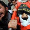 Palästinenser im Gazastreifen trauern um einen zwölfjährigen Jungen, der bei einem israelischen Luftangriff ums Leben gekommen ist.  