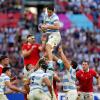 Argentinien steht nach einem überraschenden Sieg gegen Wales im WM-Halbfinale.