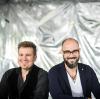 Das erfolgreichste Krimi-Autorenduo Deutschlands hat bereits Pläne für die nächsten fünf Jahre: Michael Kobr (links) und Volker Klüpfel.
