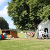 Gutes Wanderwetter, wunderbare Strecken, optimale Organisation : Über 1000 Wanderer hatten am Wochenende Freude an der Bewegung in der freien Natur. Die Imbissstelle bei der Birgelbacher Kapelle lud zum Verweilen ein.