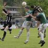 Gegen Eichstätt haben die Schwabmünchner (in Schwarz) schon so manchen Kampf ausgetragen. Derzeit trennen die beiden Kontrahenten in der Tabelle nur zwei Plätze. Für Spannung ist im Ivo-Moll-Stadion also gesorgt. 