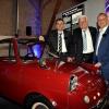 Über das neue Mazda Classic Automobil Museum freuen sich Joachim, Walter und Markus Frey(von links).