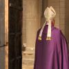 Bischof Konrad Zdarsa geht in den Ruhestand. Am Sonntag wird er im Augsburger Dom ab 15 Uhr verabschiedet.