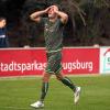 Nicht zu fassen: Maximilian Heiß nach einer der zahlreichen vergebenen Chancen des FC Stätzling. Letztlich rächte sich der Chancen-Wucher mit einer 0:1-Heimniederlage gegen den TSV Rain II. 	 	