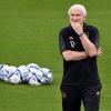 Die DFB-Elf muss sich vor der europäischen Konkurrenz «nicht verstecken», sagt Sportdirektor Rudi Völler.