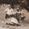 Reinhold Holz fuhr 1953 mit einem Freund und einer Vespa nach Italien und erlebte ein Abenteuer. 