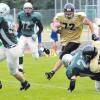 Die Footballer des Landsberg X-Press (grüne Trikots, hier gegen Erding) bestreiten am Samstag im Landsberger Sportzentrum das Play-off-Halbfinale gegen die Erlangen Sharks. 