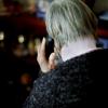 Eine 60-jährige Frau aus dem Landkreis Aichach-Friedberg ist am Samstag Opfer eines Telefonbetrügers geworden. Er fragte sie nach ihren Computerpasswörtern aus. 