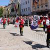 Perfektes Sommerwetter beim großen Frundsberg-Festumzug.