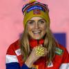 Therese Johaug nimmt vier Goldmedaillen mit nach Hause.  	