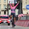 Welche Termine gelten beim Giro d'Italia 2022? Alle Infos zu den Etappen und der Übertragung im Free-TV und Stream lesen Sie hier. Im Bild: Egan Bernal.