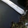 Wenn die Entwässerung einer Fläche neben der Hochwasserschutzbaustelle in Westendorf fortgesetzt wird, soll vorsorglich im Hüttenbach eine Ölsperre installiert werden. 