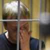 Investigativ-Journalist Iwan Golunow in einer Zelle im Gerichtssaal. Der renommierte Reporter ist wieder frei und wird nicht angeklagt.