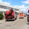Bei einem Betriebsunfall in Nördlingen hat sich ein Mann schwer verletzt. 