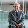 Der damalige Bundestagspräsident Wolfgang Schäuble (CDU) vor seinem Büro im Deutschen Bundestag.