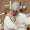 Der Vatikan zieht die Papst-Äußerung über homosexuelle Kinder zurück. 
