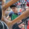 Inzwischen gibt es mehrere Anbieter von nachhaltig hergestellten Fahrrädern. In Kiel beispielsweise werden die Bambus-Fahrräder der Firma „my Boo“ zusammengebaut. 