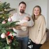 Cécile und Stefan Sauer freuen sich über die Geburt ihrer Tochter Marlena in diesem Jahr.