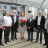 Auf dem Bild von links zweiter Bürgermeister Gerhard Weiß, Landrat Hubert Hafner, Prof. Karl Kling, Maria Wild, Alfons Schier, AWO-Bezirkspräsident Dr. Heinz Münzenrieder und AWO-Ortsvorsitzender Peter Tschochohei. 