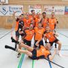 Der erste Sieg ist unter Dach und Fach: Regionalliga-Aufsteiger SVS Türkheim feiert seinen 3:2-Erfolg im ersten Saisonspiel beim Mit-Aufsteiger VC Amberg nach dem Spiel ausgelassen. 	