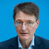 Der neue und der alte Gesundheitsminister: Karl Lauterbach (SPD) und sein Vorgänger Jens Spahn (CDU).